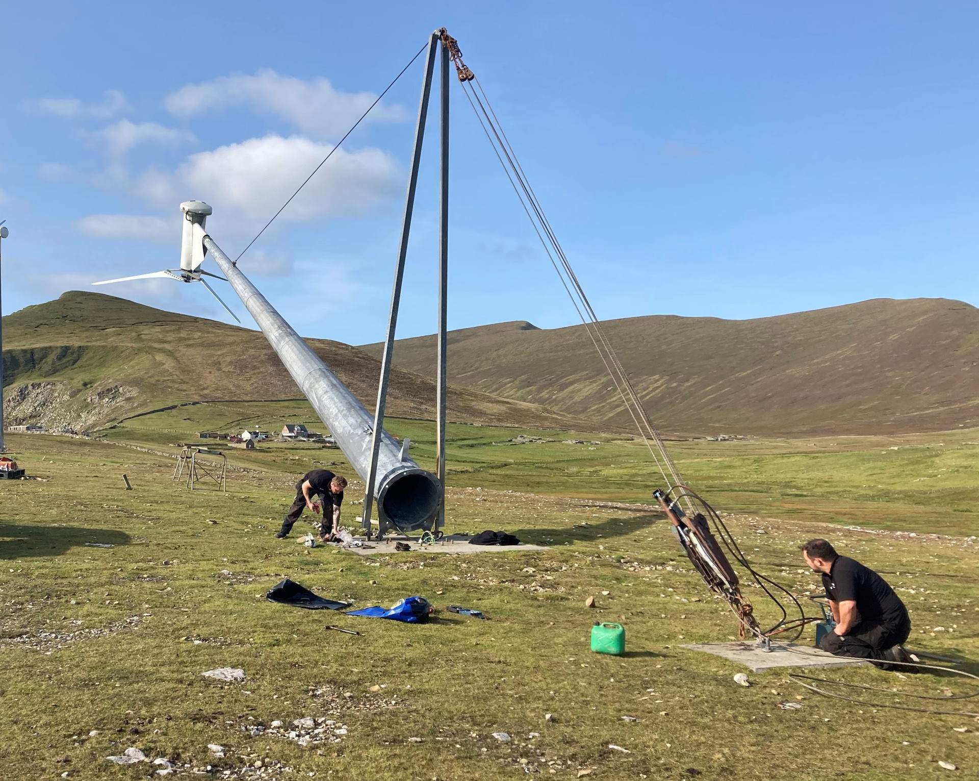 Green Islands energy device