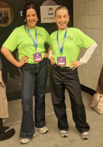 Jaynie Ireland agus Clare Maclellan